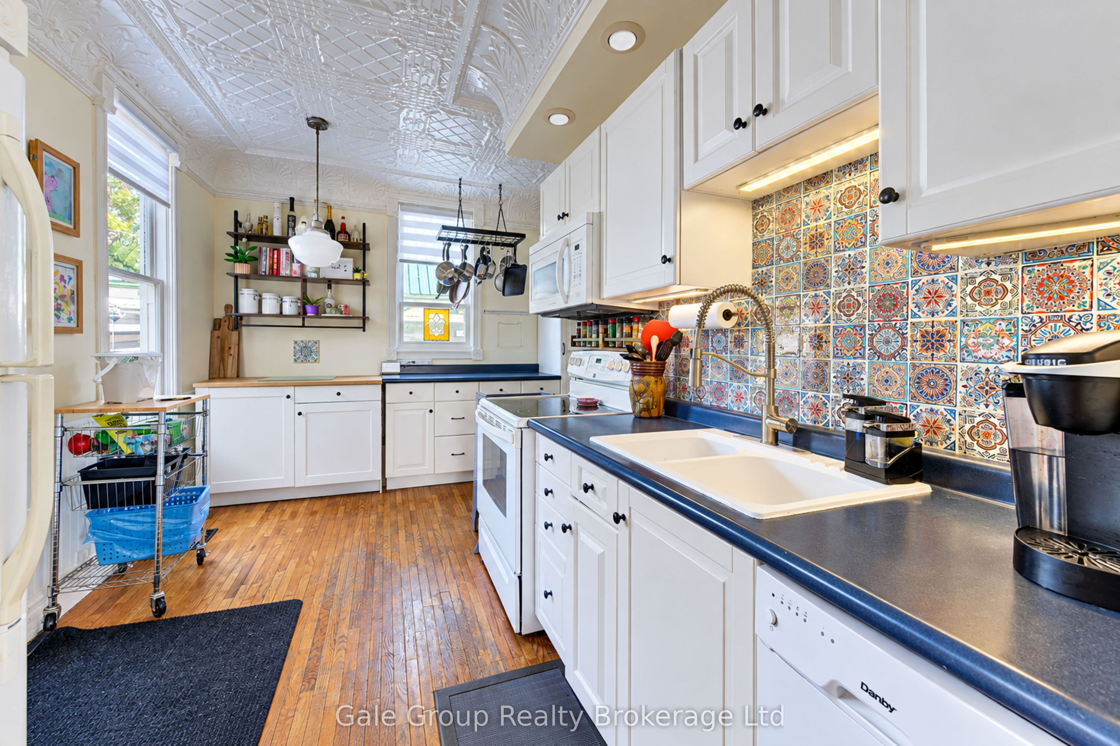 551 Grant Street Property Photo 11