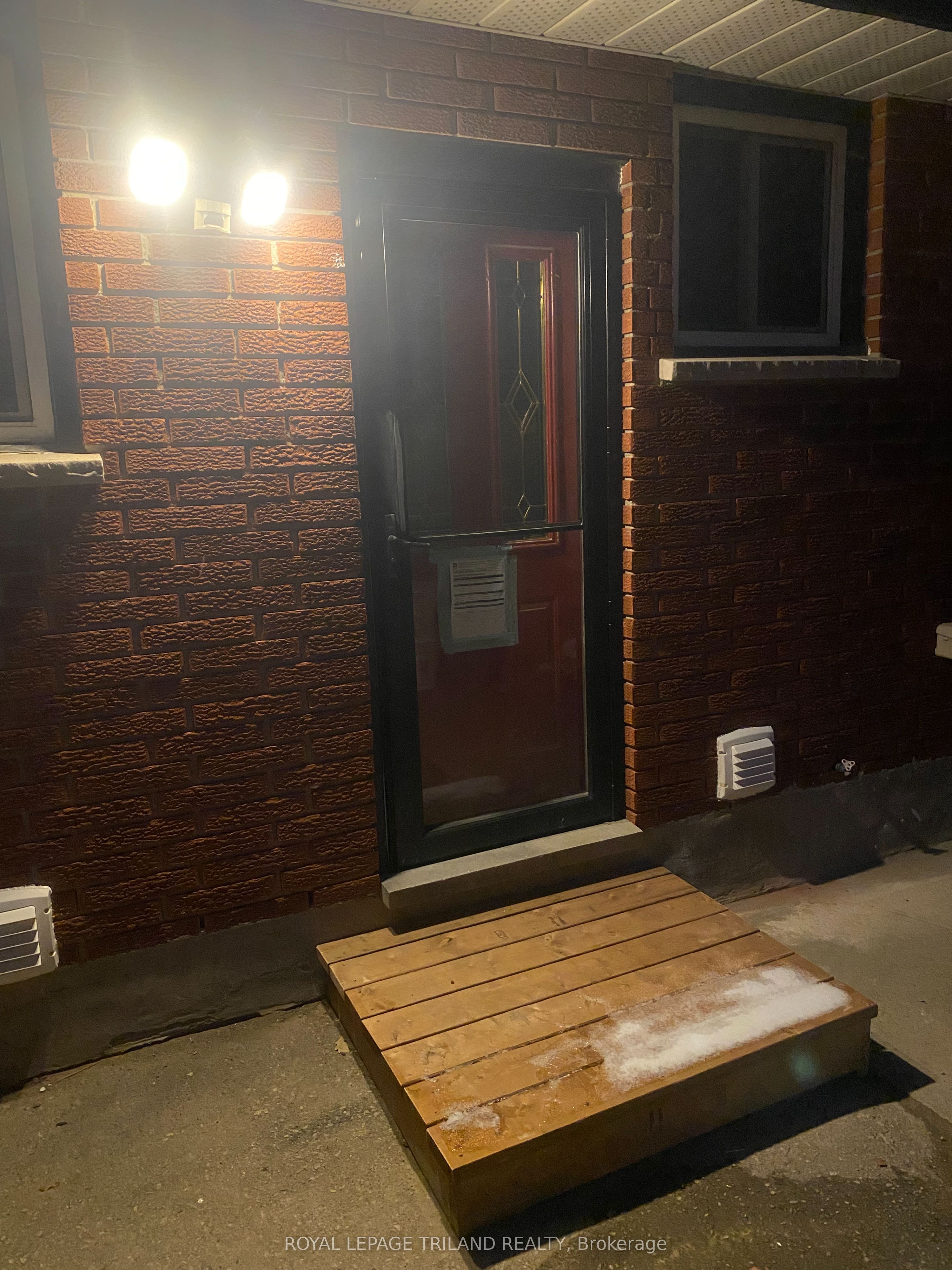 62 Wexford Avenue Basement Property Photo 9