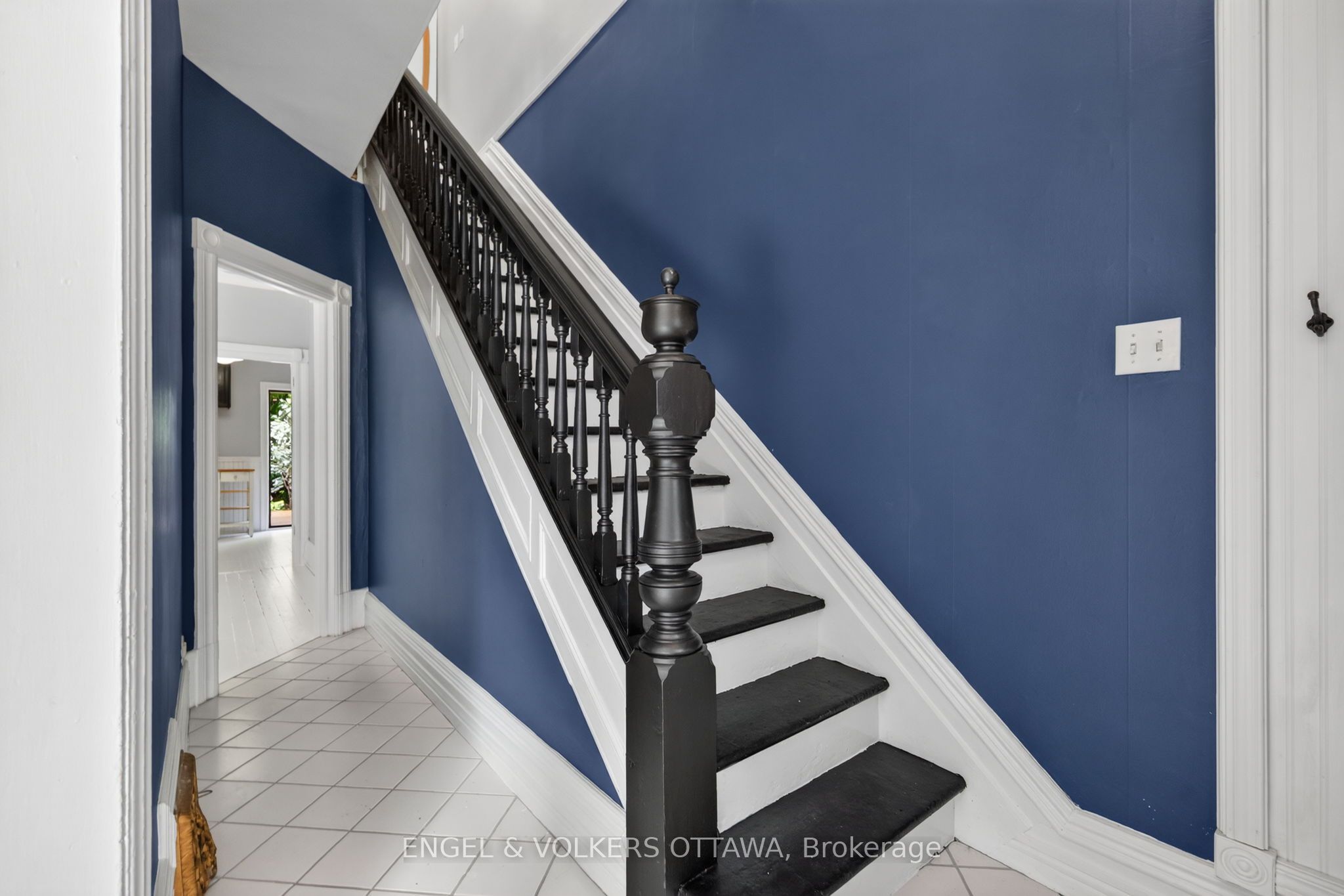 75 Eccles Street Property Photo 9