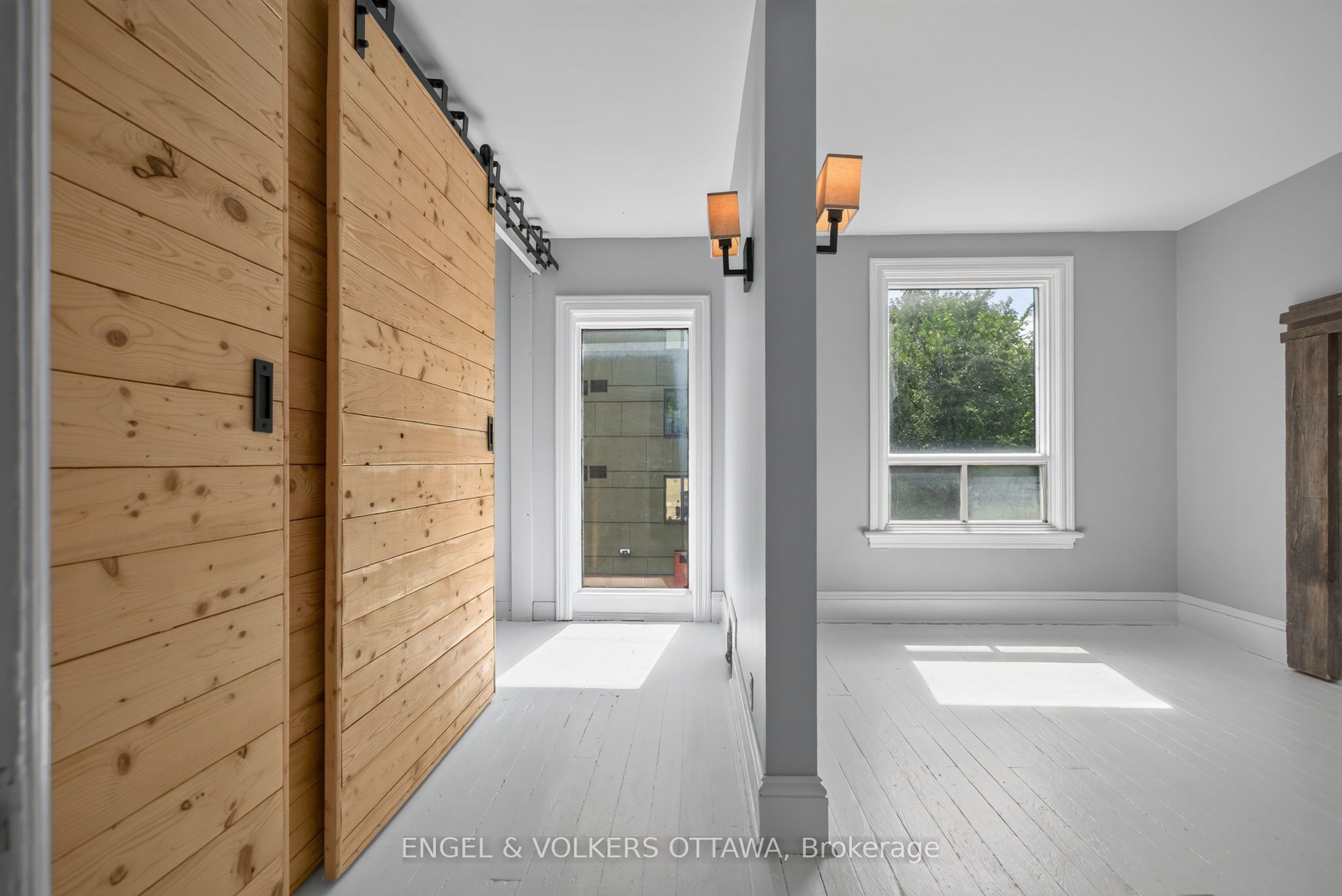 75 Eccles Street Property Photo 24