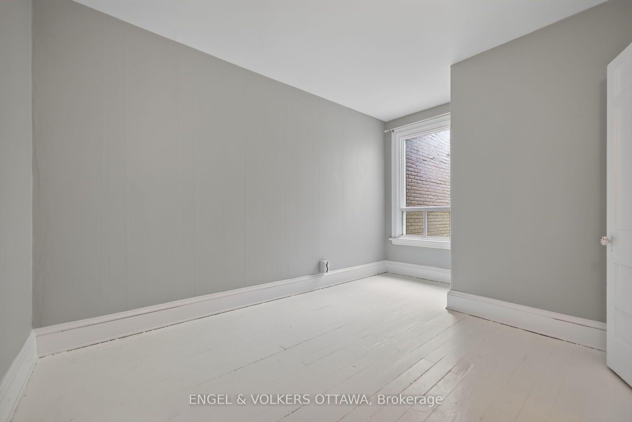 75 Eccles Street Property Photo 28