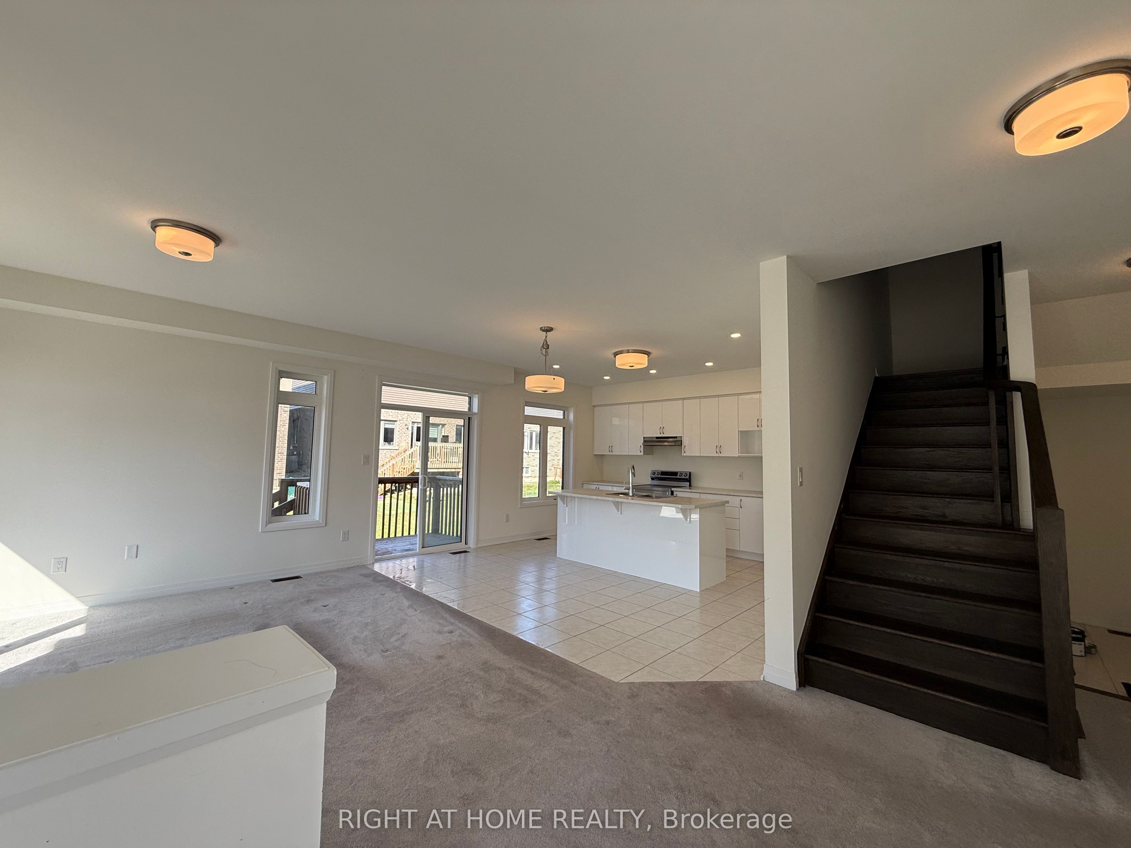 95 Hitchman Street Property Photo 24