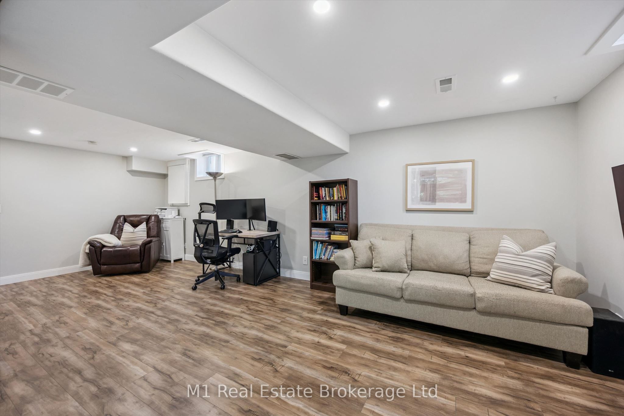 53 Johanna Drive Property Photo 27