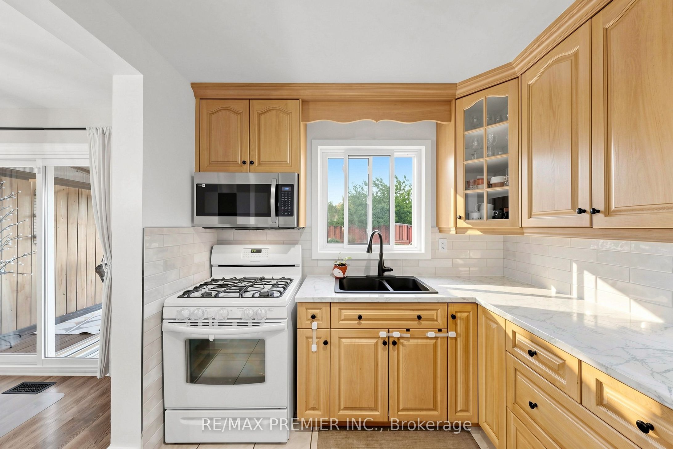 151 Moxley Court Property Photo 8