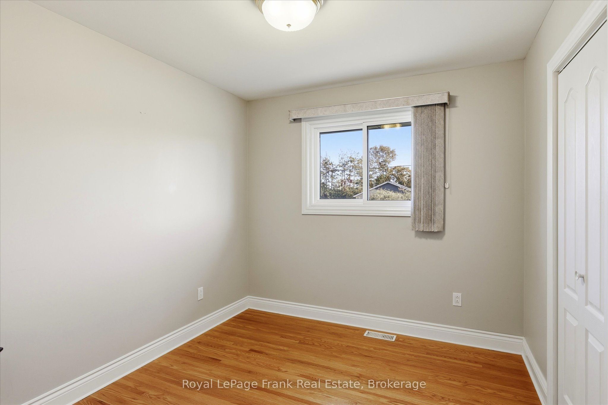 362 Simons Avenue Property Photo 21