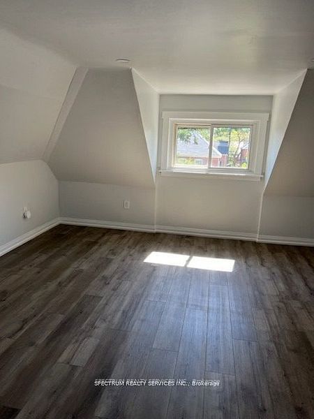 161 Rothsay Avenue 2 Property Photo 12