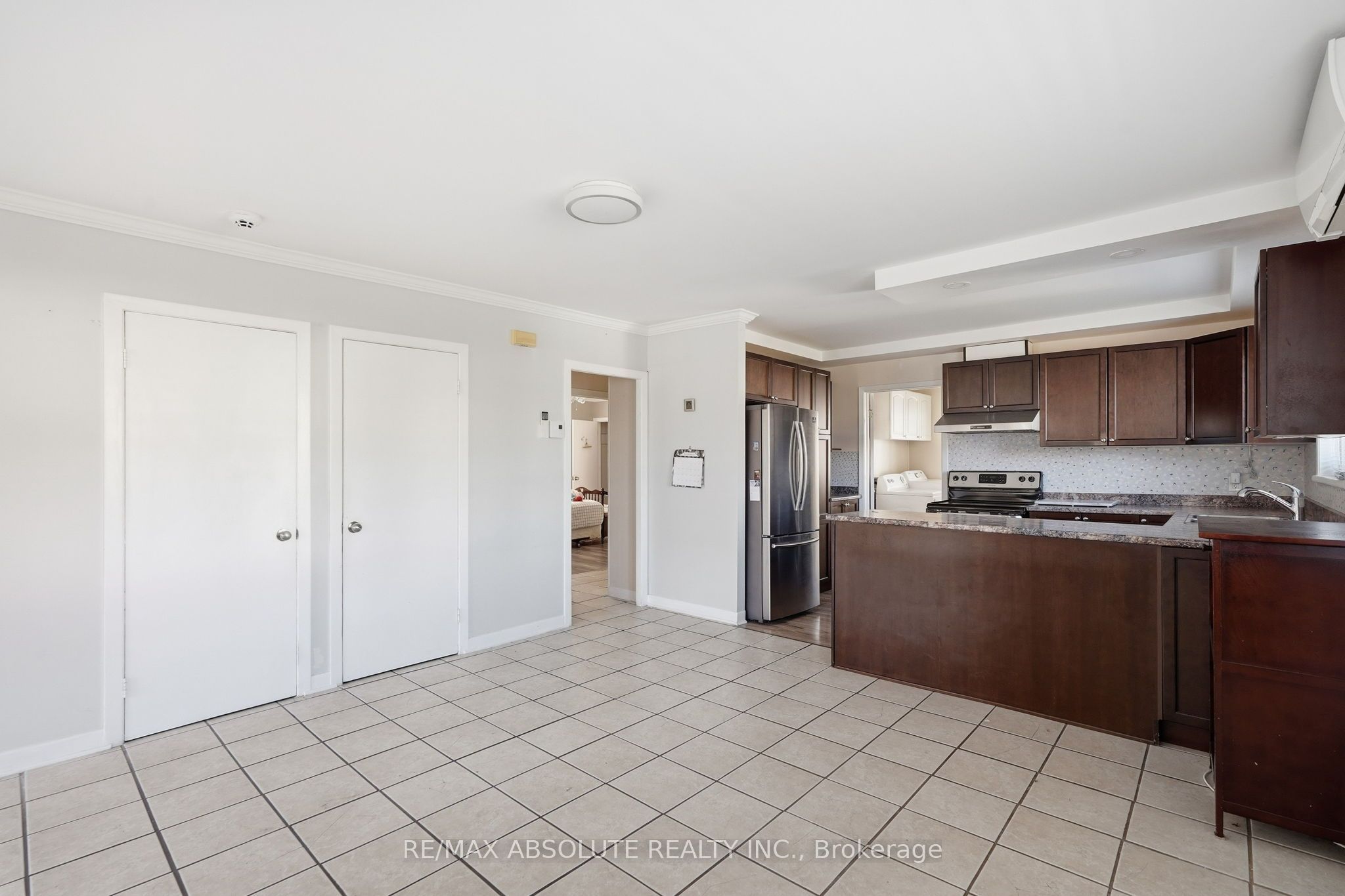 364 St Mary Street Property Photo 5