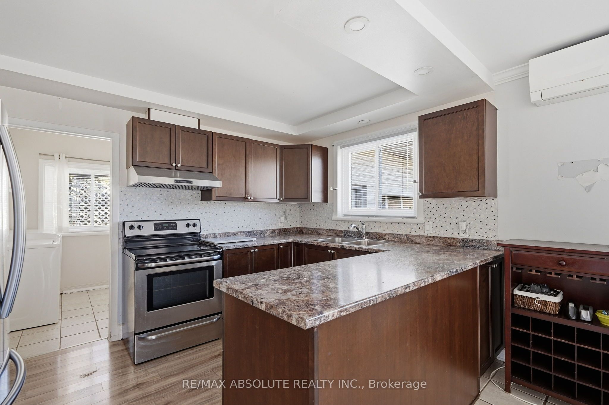 364 St Mary Street Property Photo 6