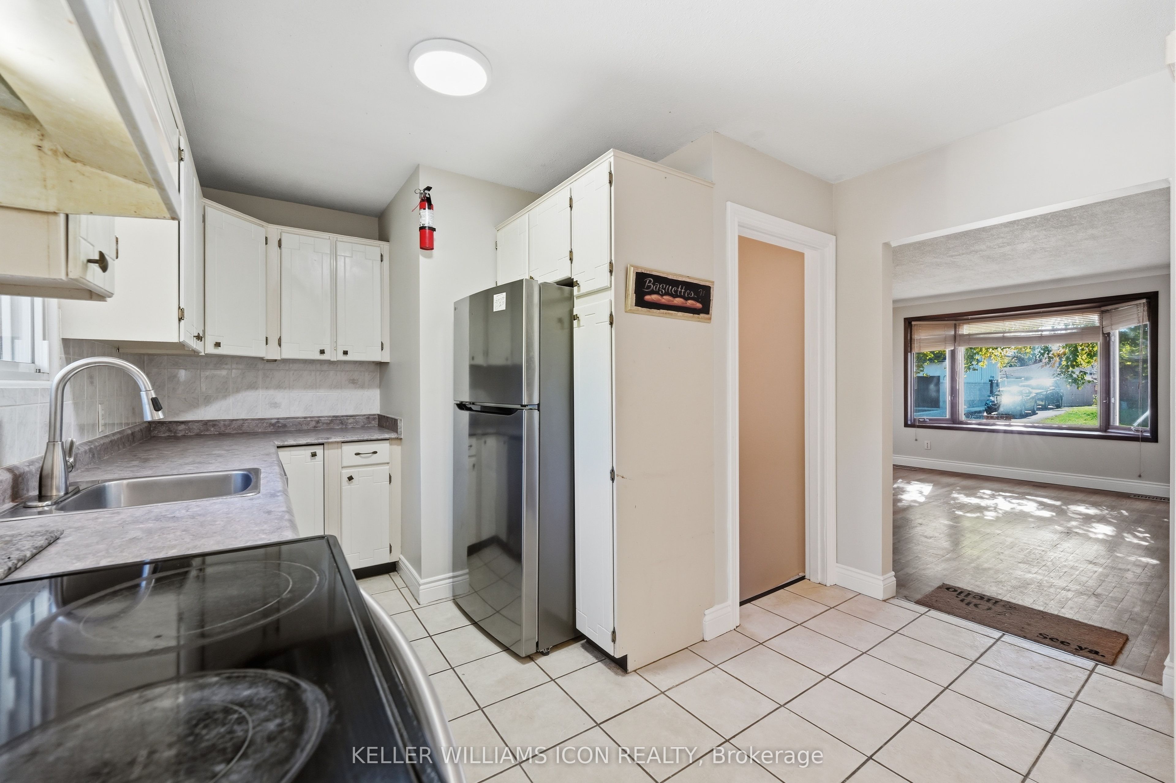 103 Harris Place Property Photo 13