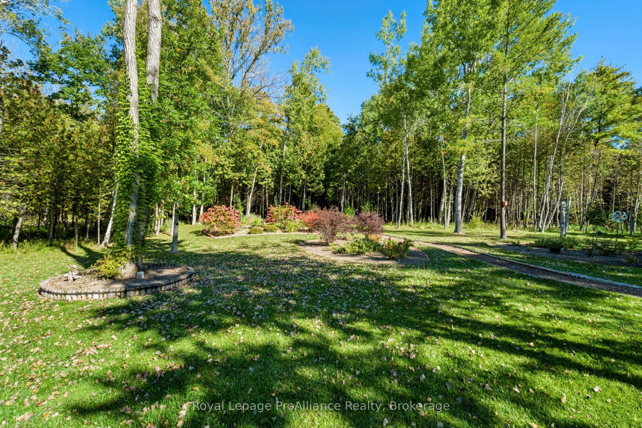 21502 Loyalist Parkway (highway 33) Parkway Property Photo 41