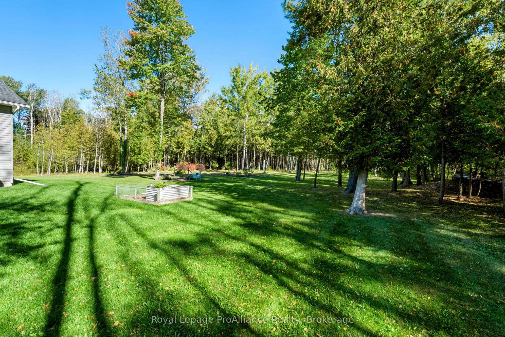21502 Loyalist Parkway (highway 33) Parkway Property Photo 42