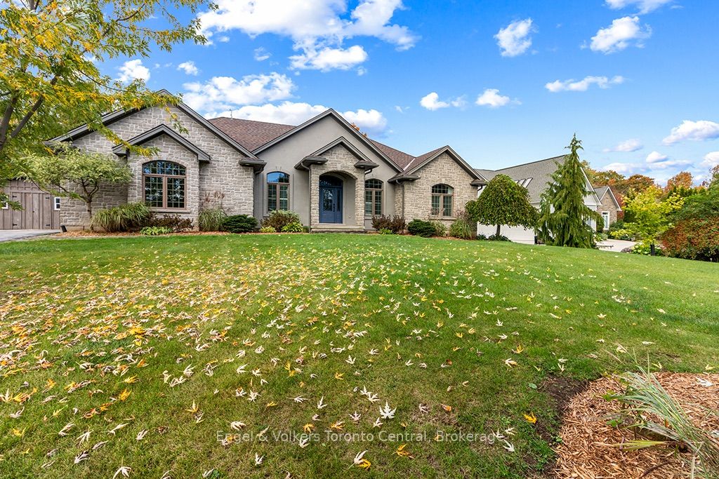 184 Sutacriti Street Property Photo 3