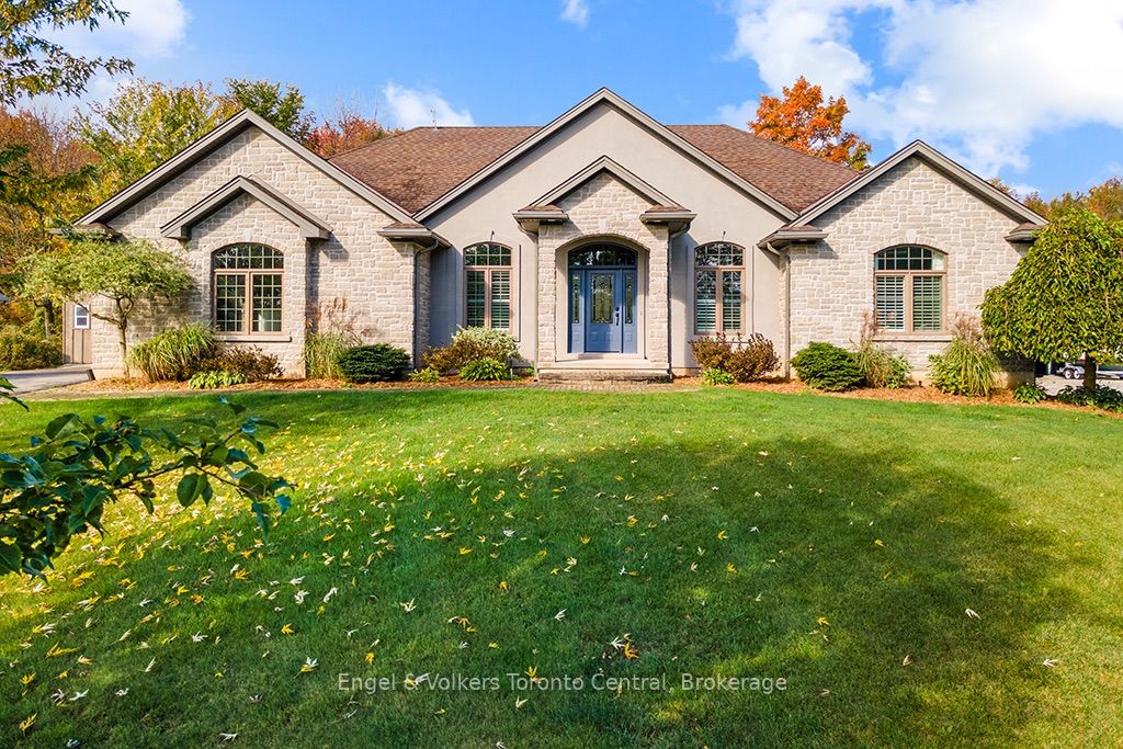 184 Sutacriti Street Property Photo 5