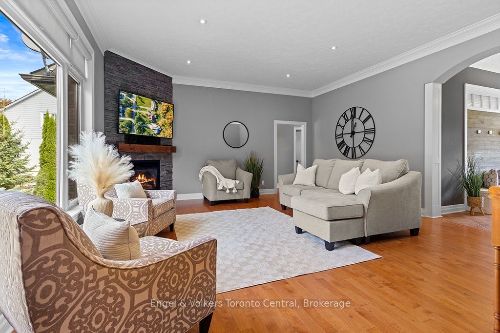 184 Sutacriti Street Property Photo 9