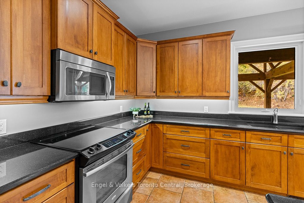 184 Sutacriti Street Property Photo 16
