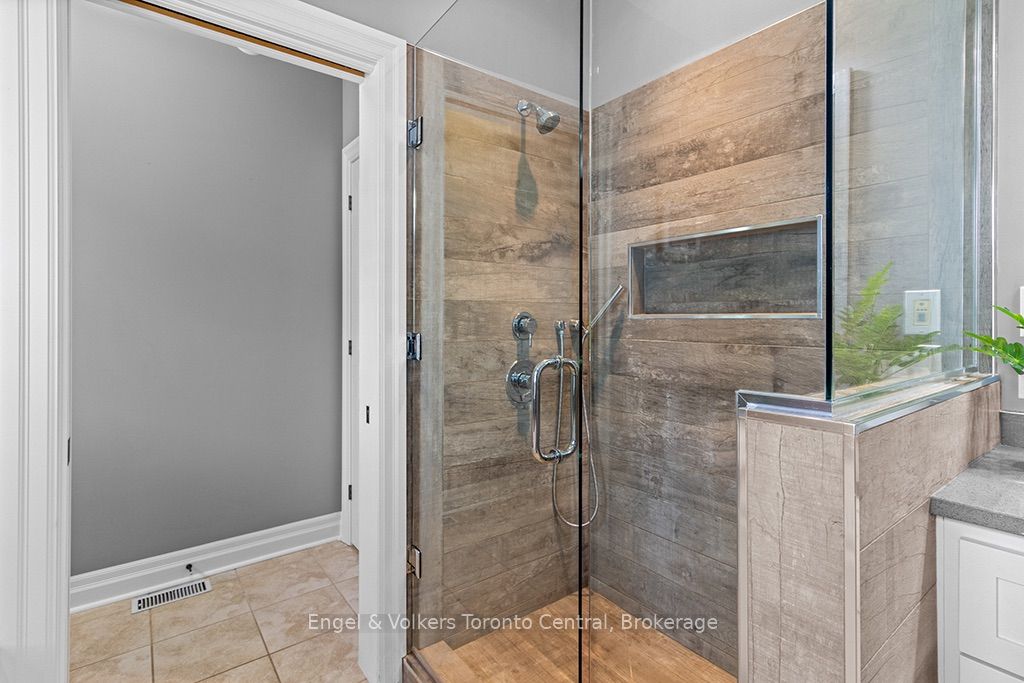 184 Sutacriti Street Property Photo 21