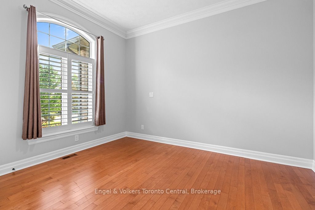 184 Sutacriti Street Property Photo 25