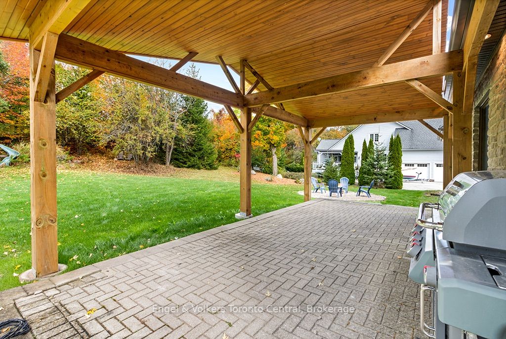 184 Sutacriti Street Property Photo 39