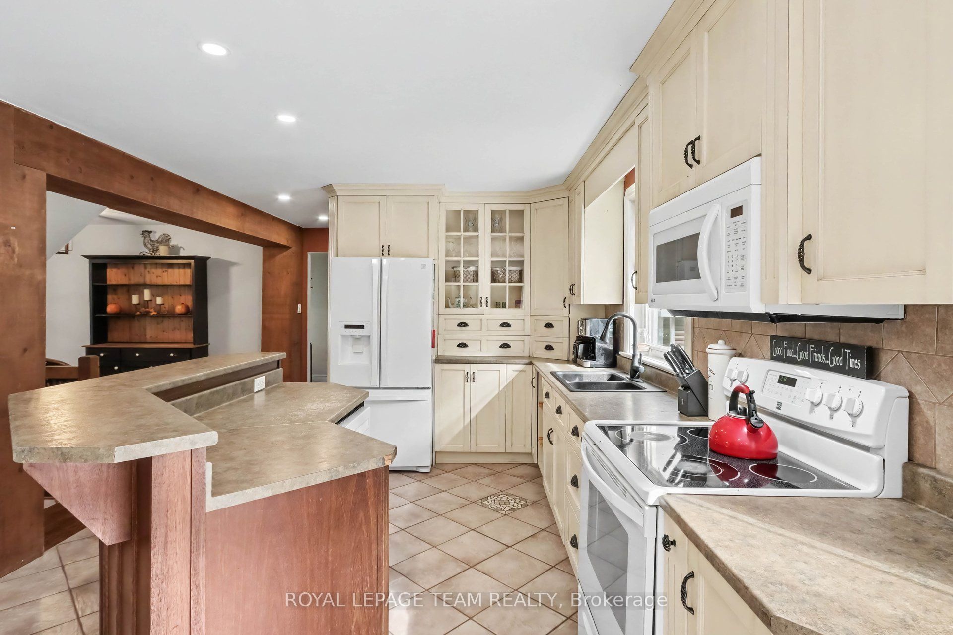 10496 St John Street Property Photo 9