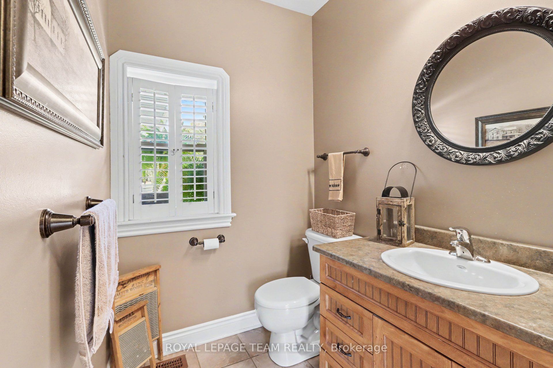 10496 St John Street Property Photo 16