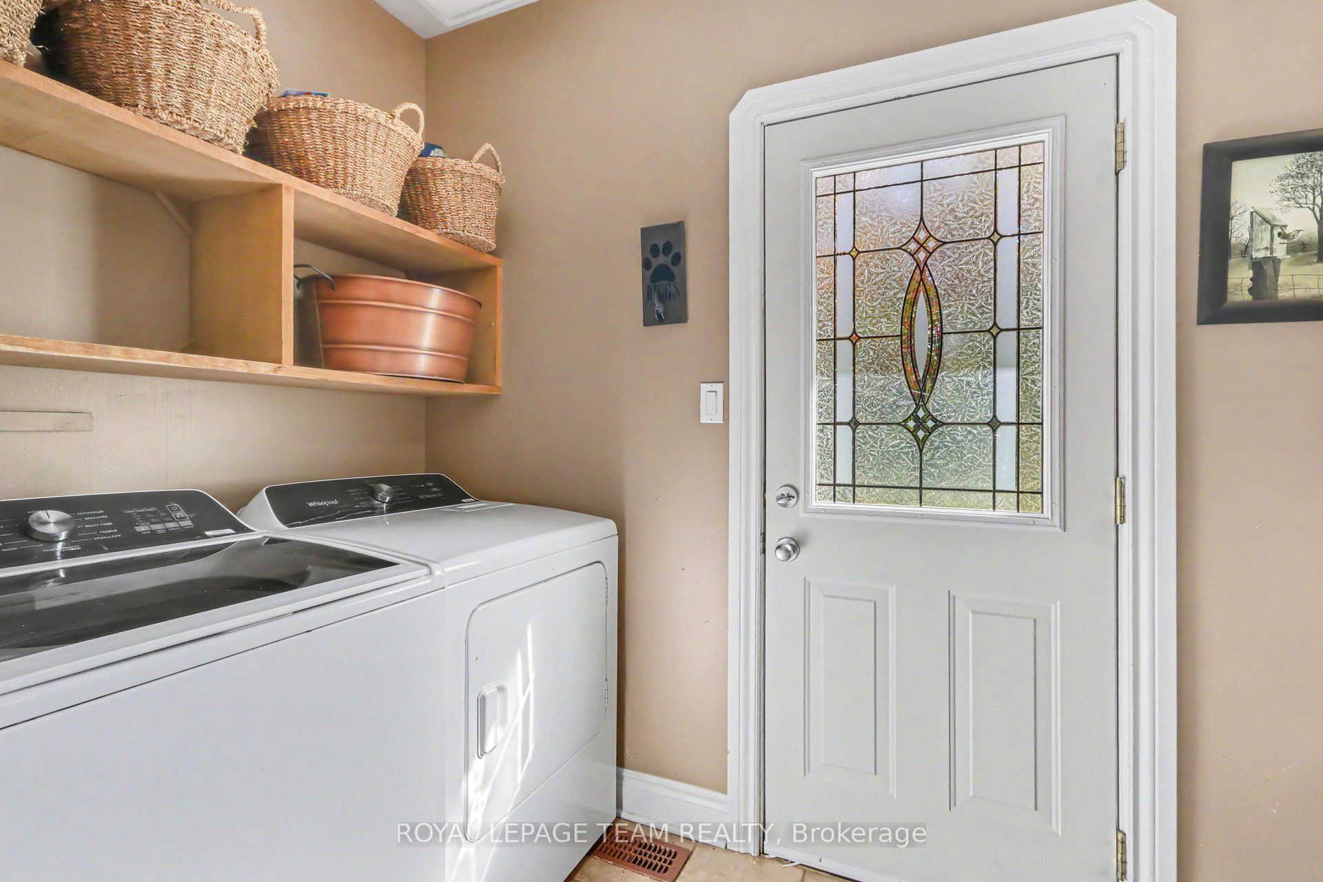 10496 St John Street Property Photo 17