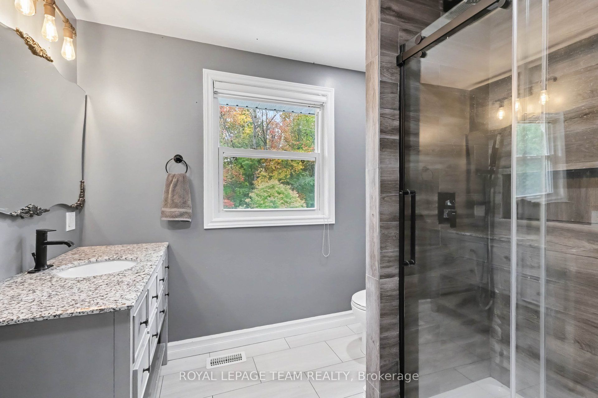 10496 St John Street Property Photo 21