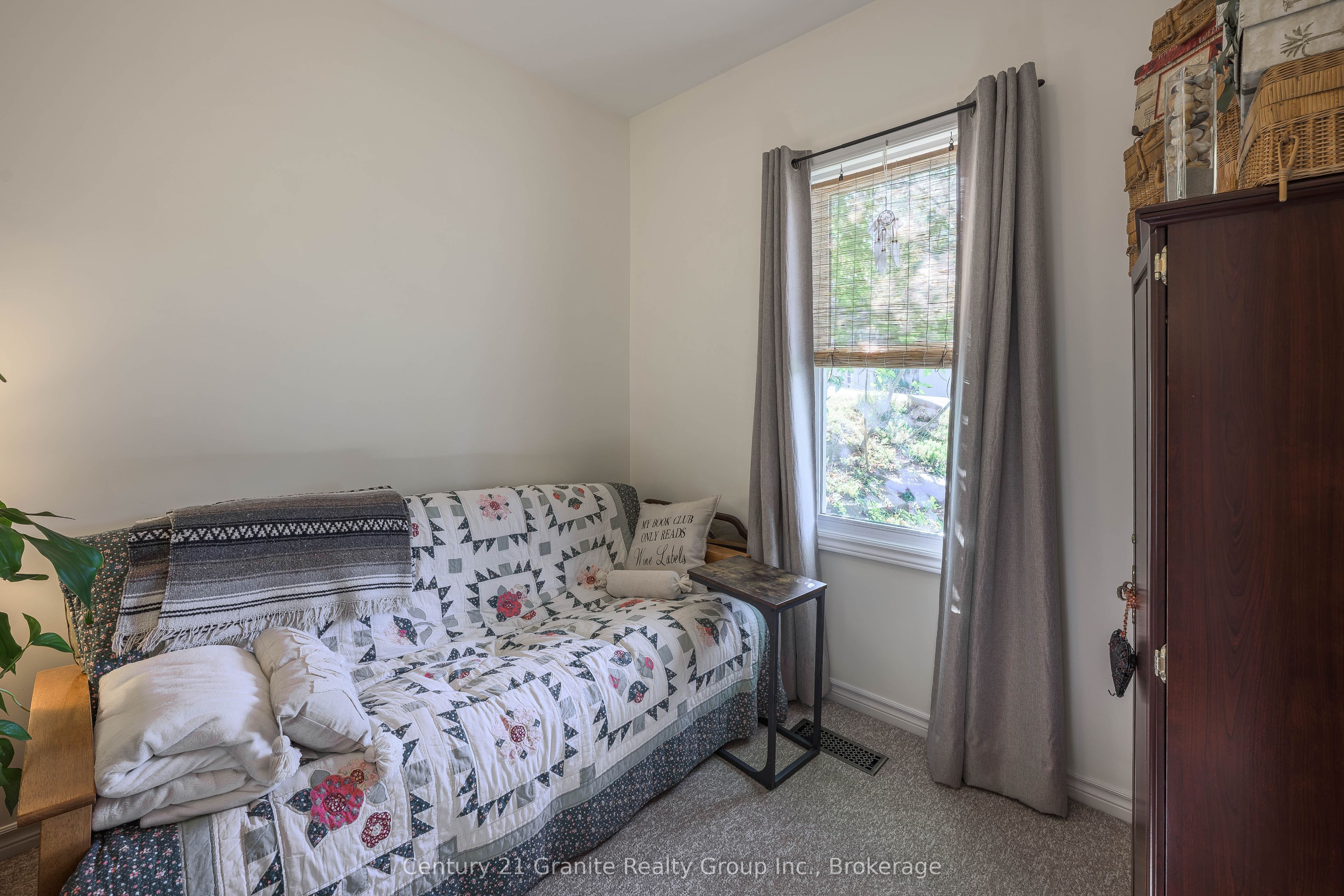 25 George Street Property Photo 22