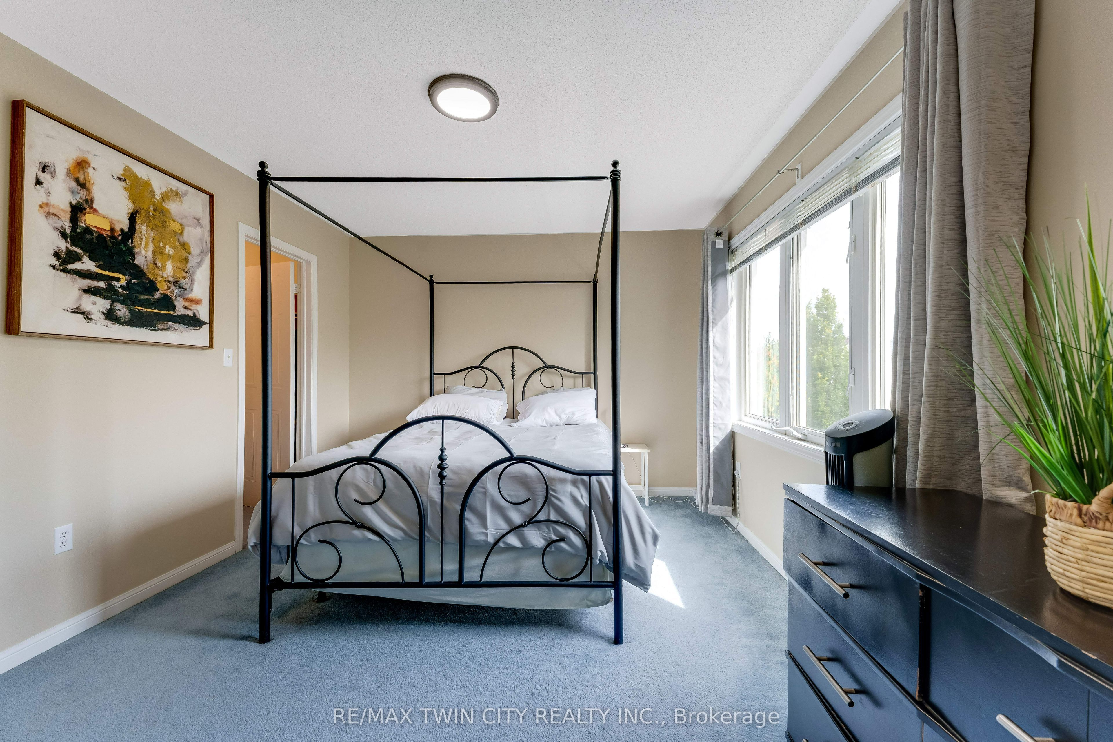 28 Nancroft Crescent Property Photo 17