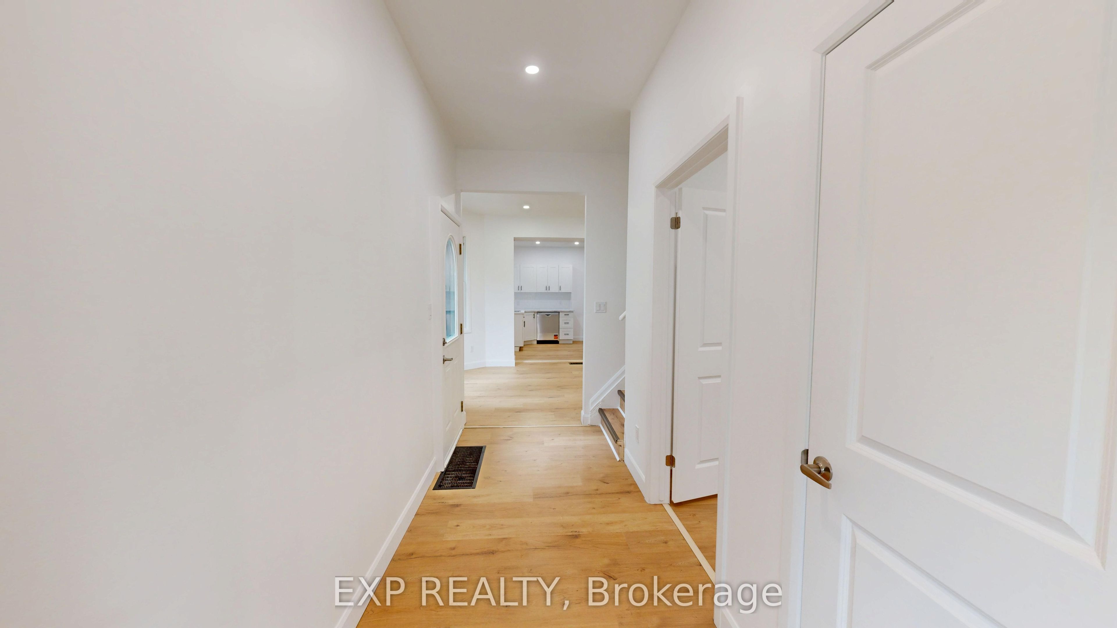 686 Elias Street Property Photo 5