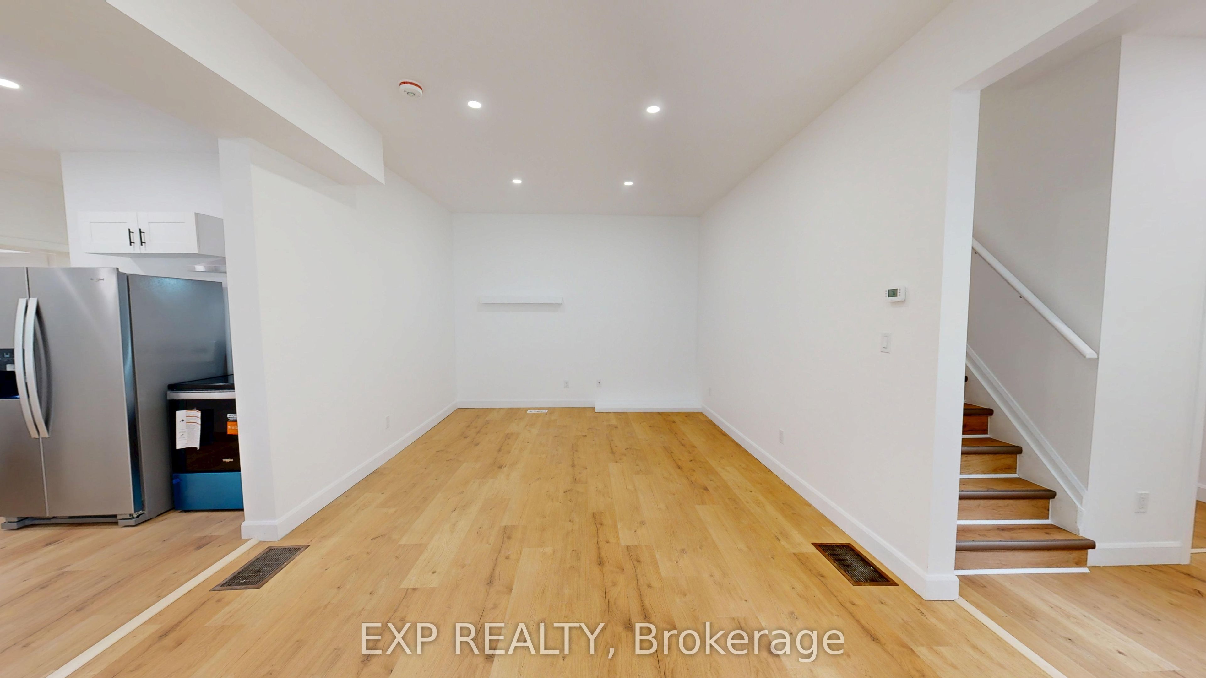 686 Elias Street Property Photo 8