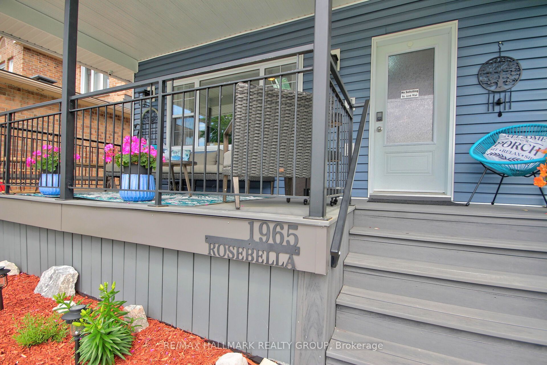 1965 Rosebella Avenue Property Photo 5