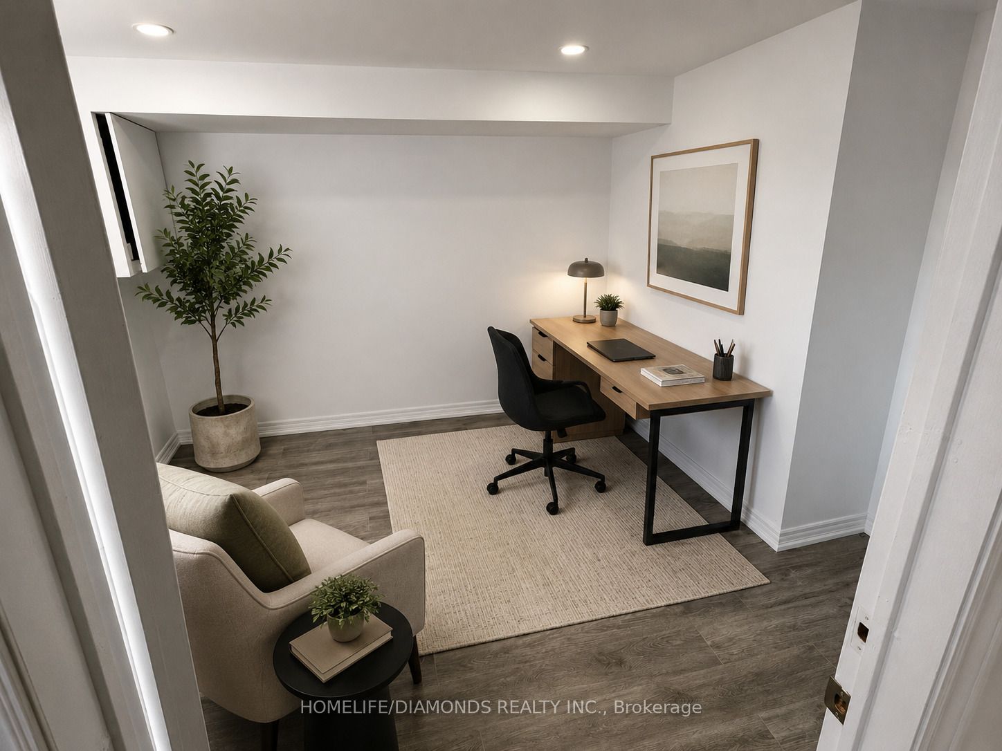 558 First Avenue Property Photo 3