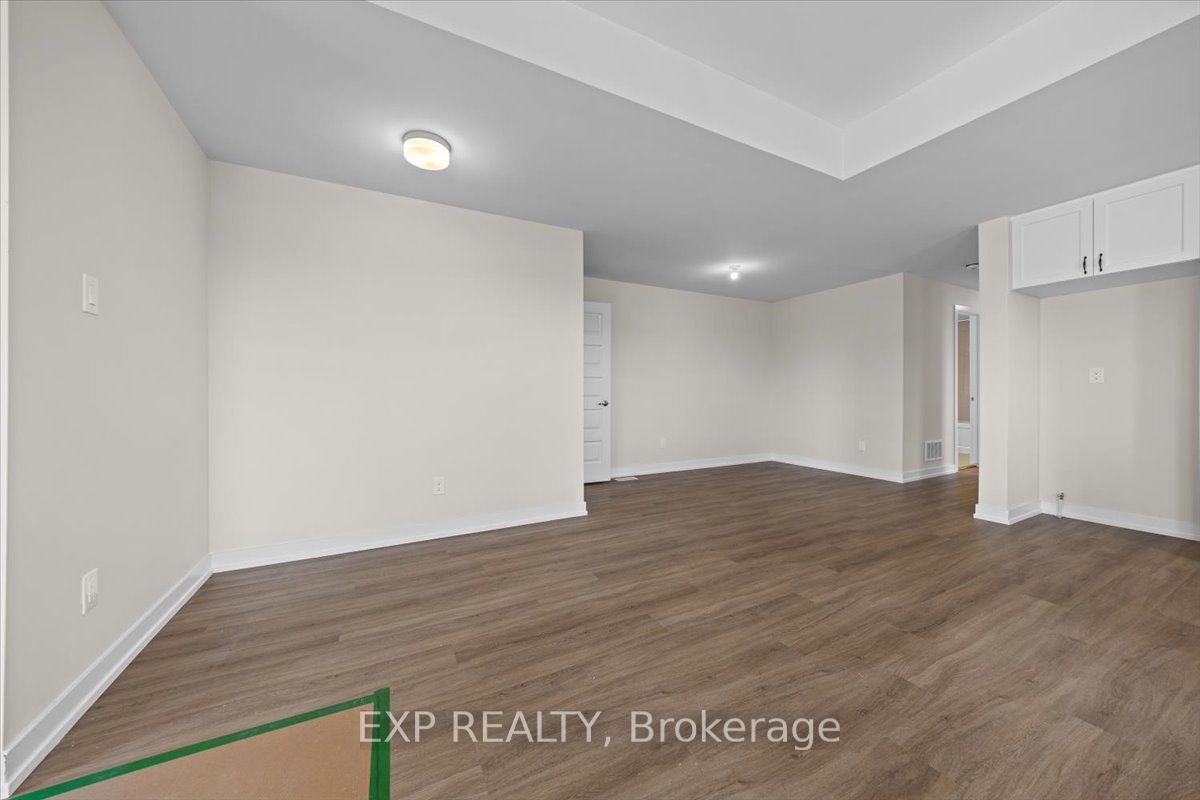 6526 Linseed Road Property Photo 6