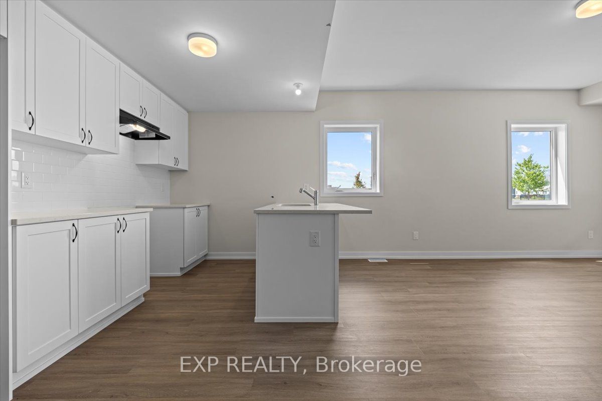 6526 Linseed Road Property Photo 10
