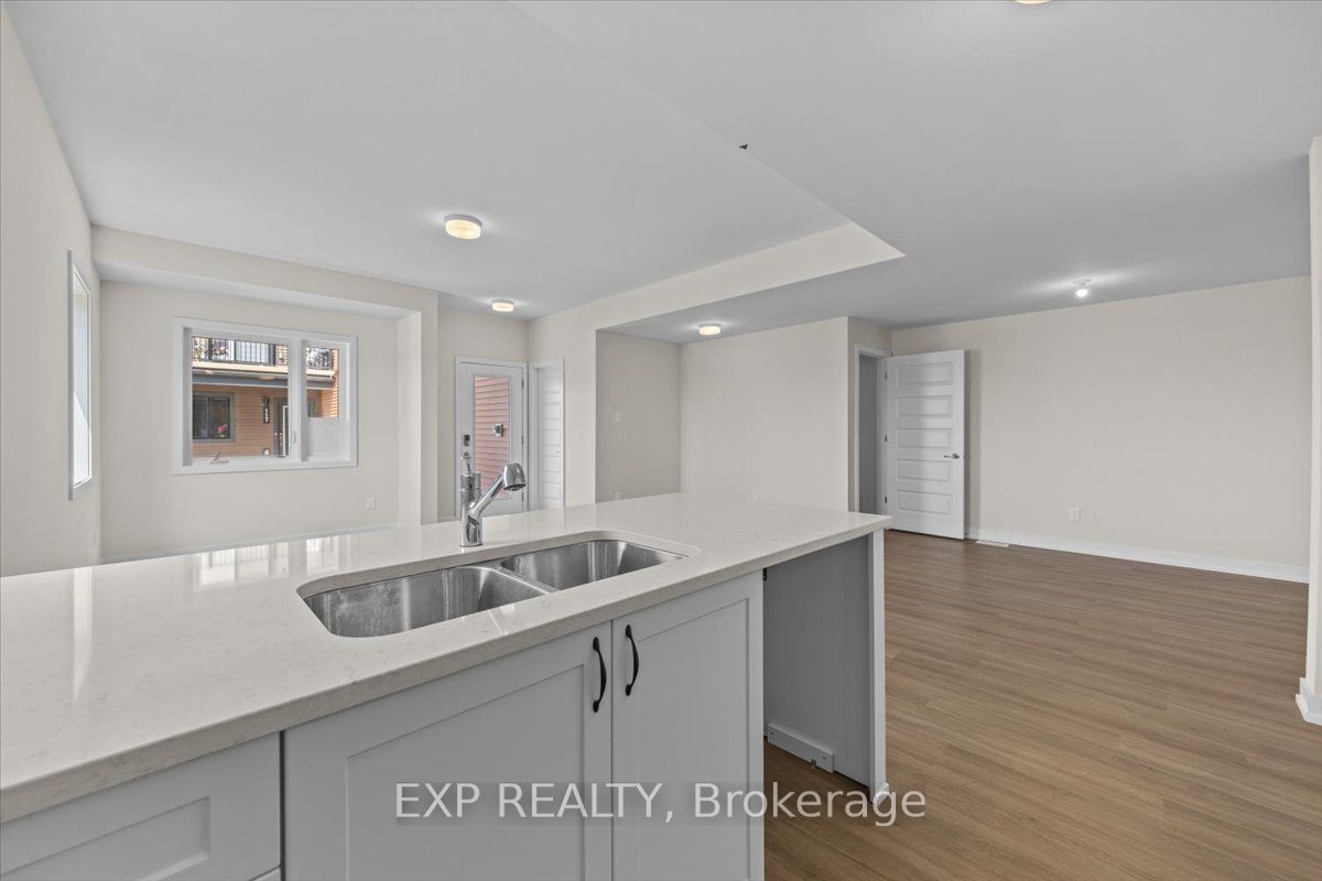 6526 Linseed Road Property Photo 15