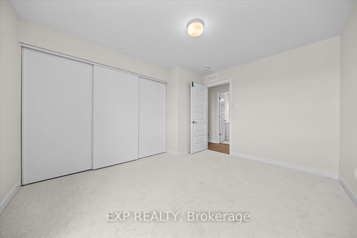 6526 Linseed Road Property Photo 22