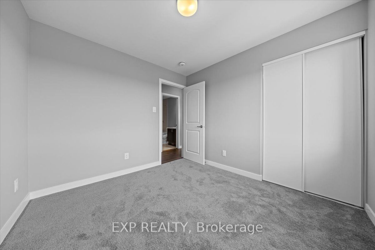 6537 Linseed Road Property Photo 19