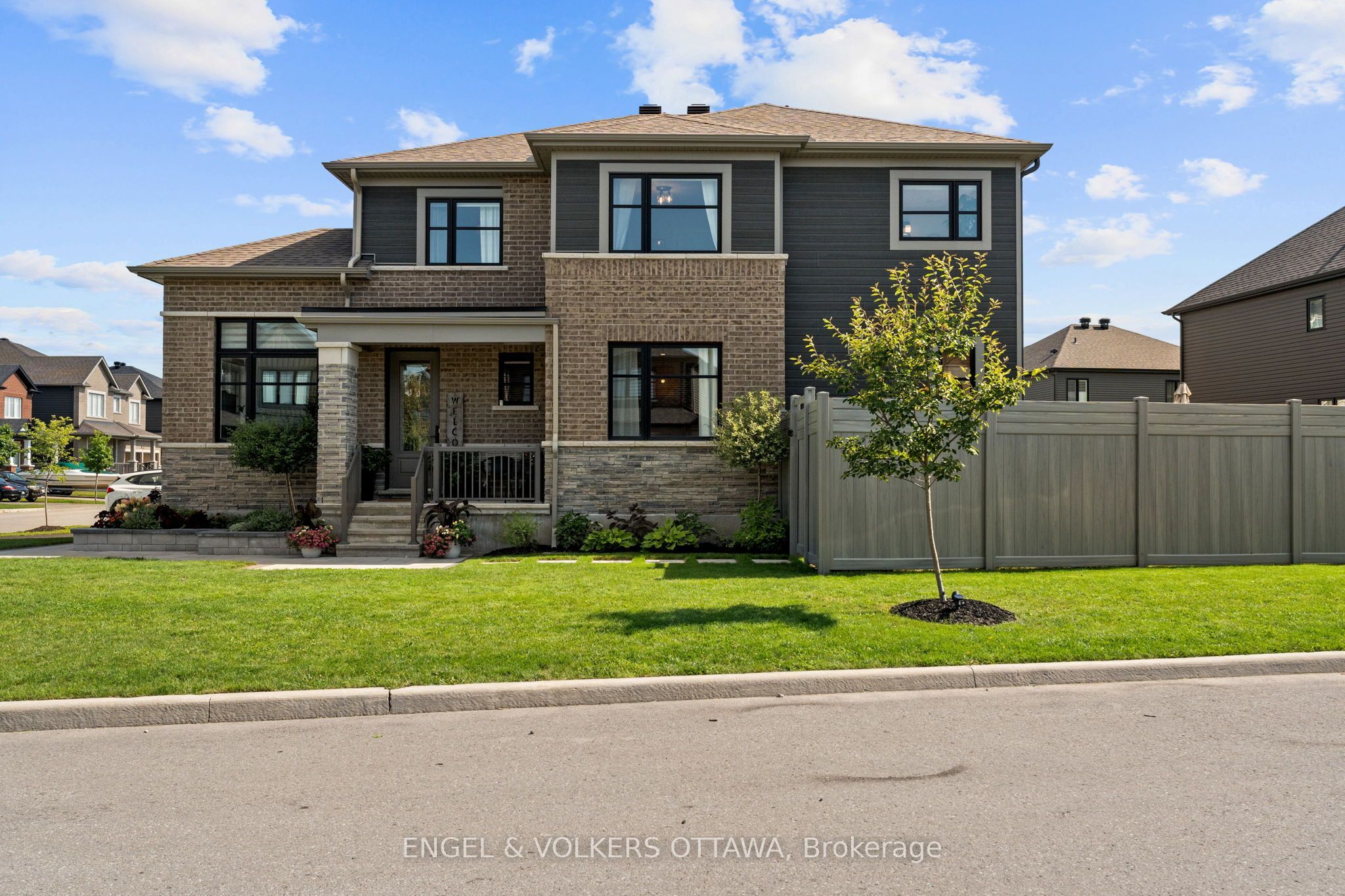 720 Coast Circle Property Photo 1