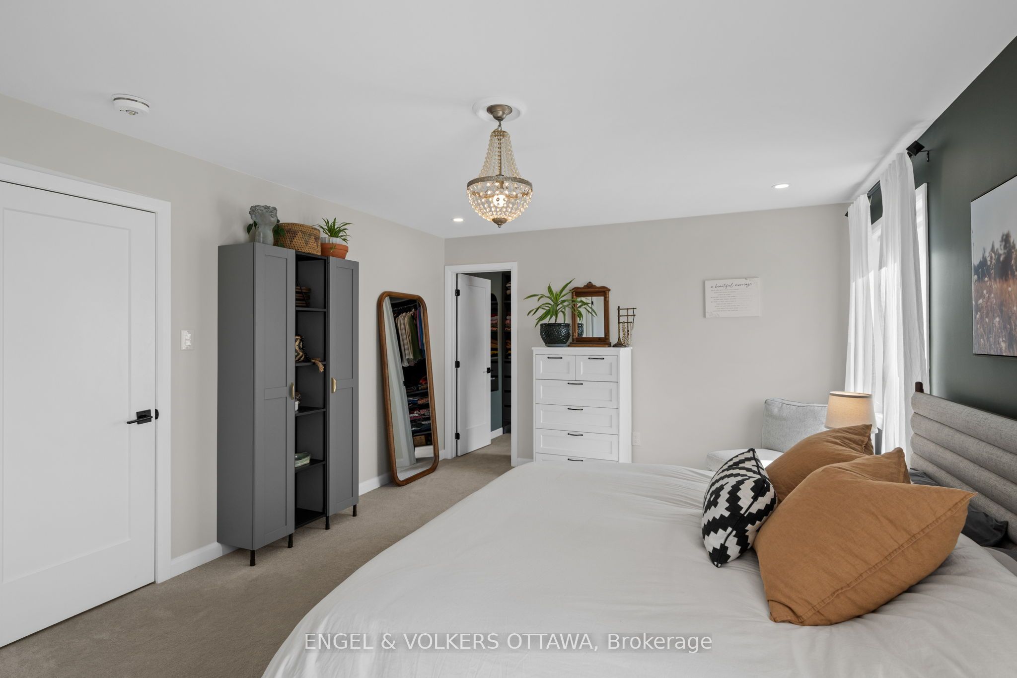 720 Coast Circle Property Photo 24