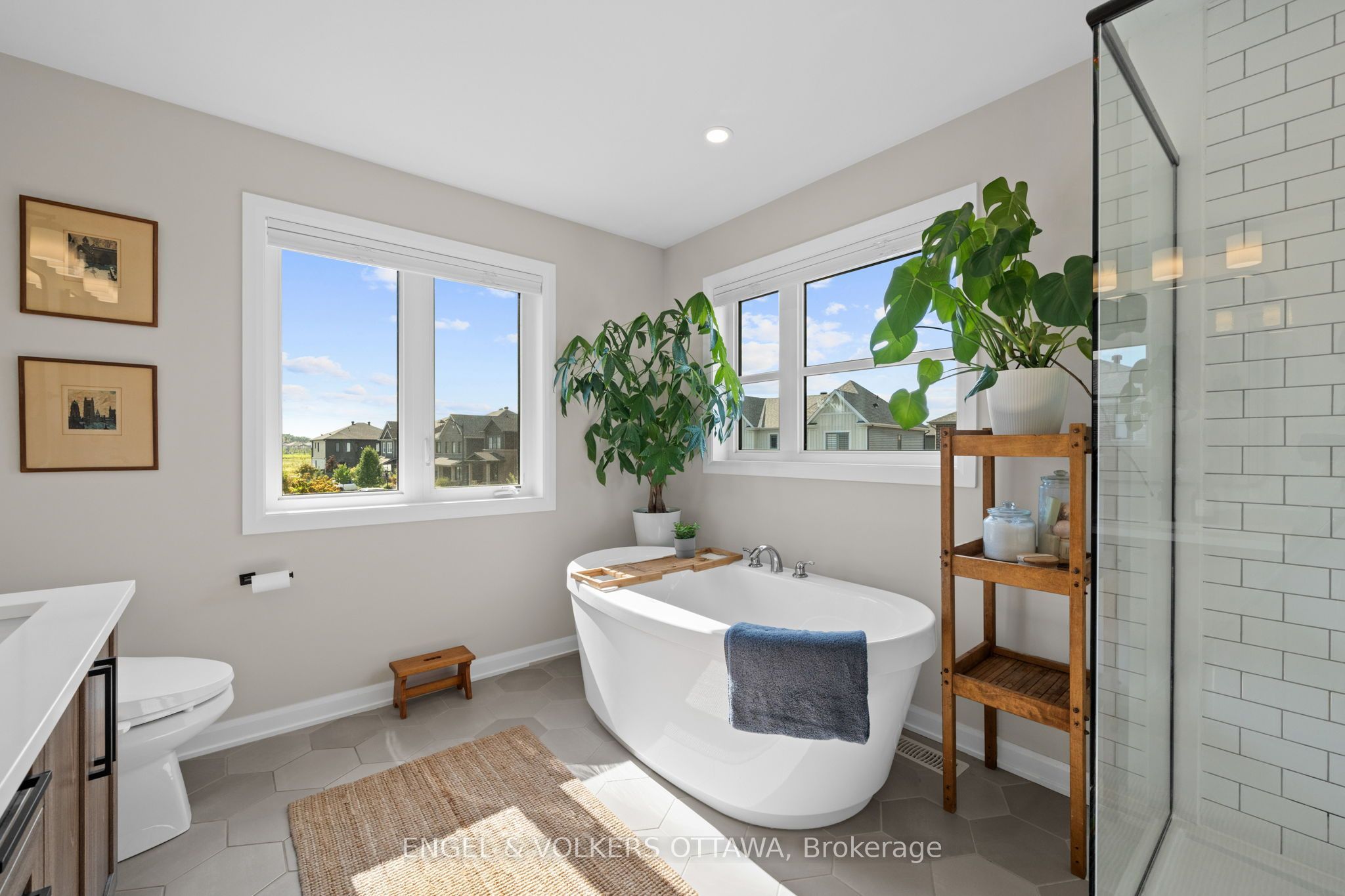 720 Coast Circle Property Photo 27