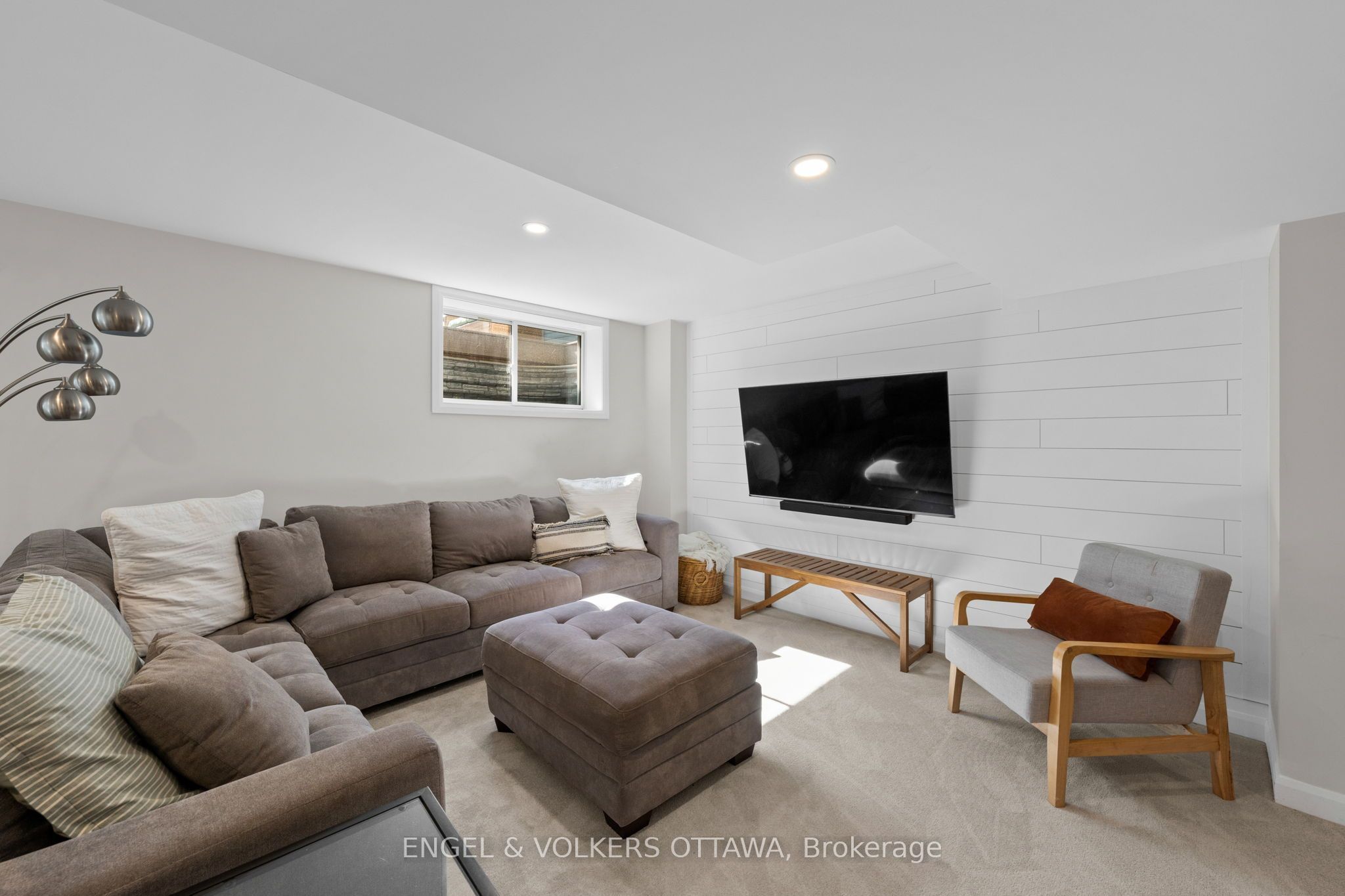 720 Coast Circle Property Photo 37