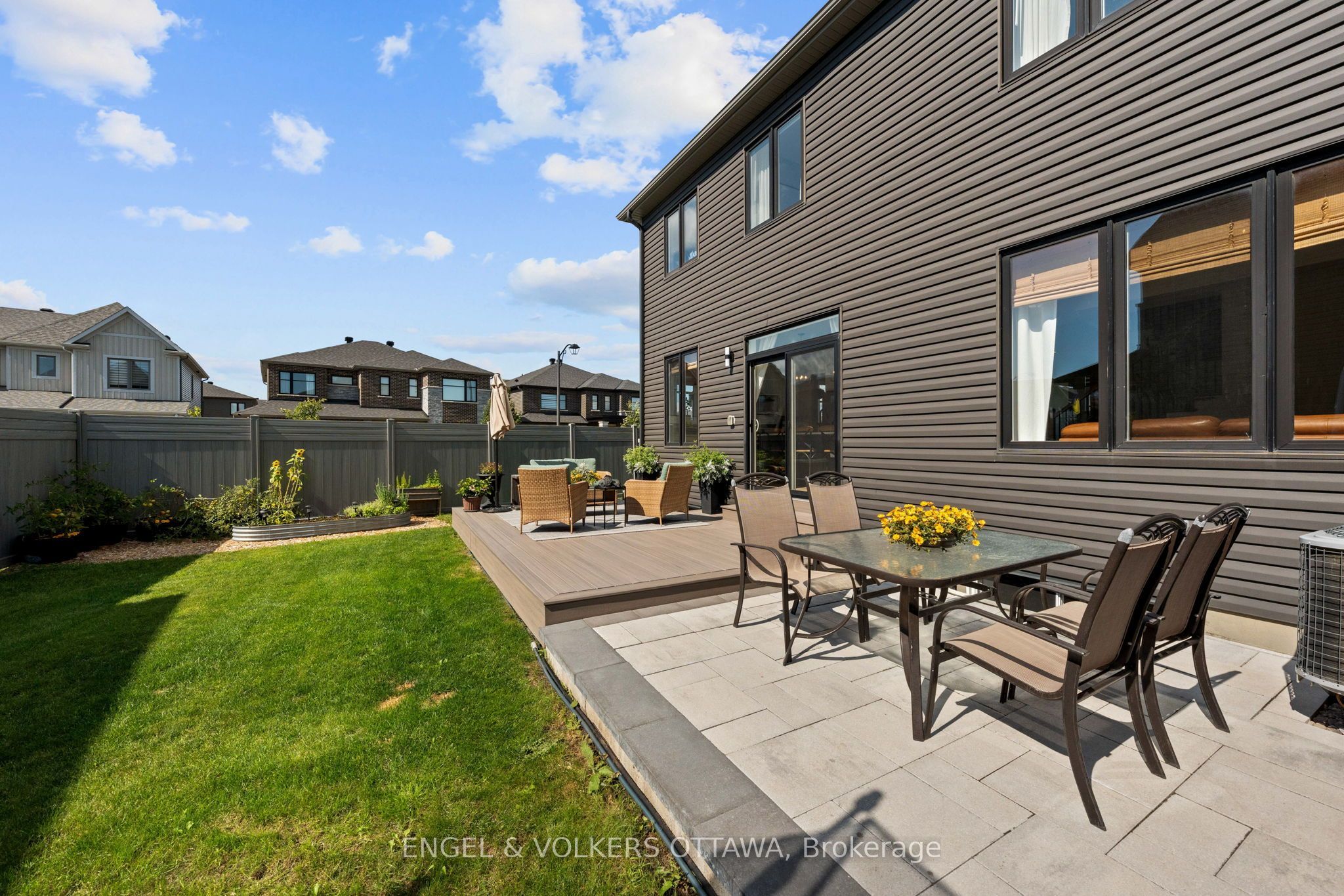 720 Coast Circle Property Photo 44