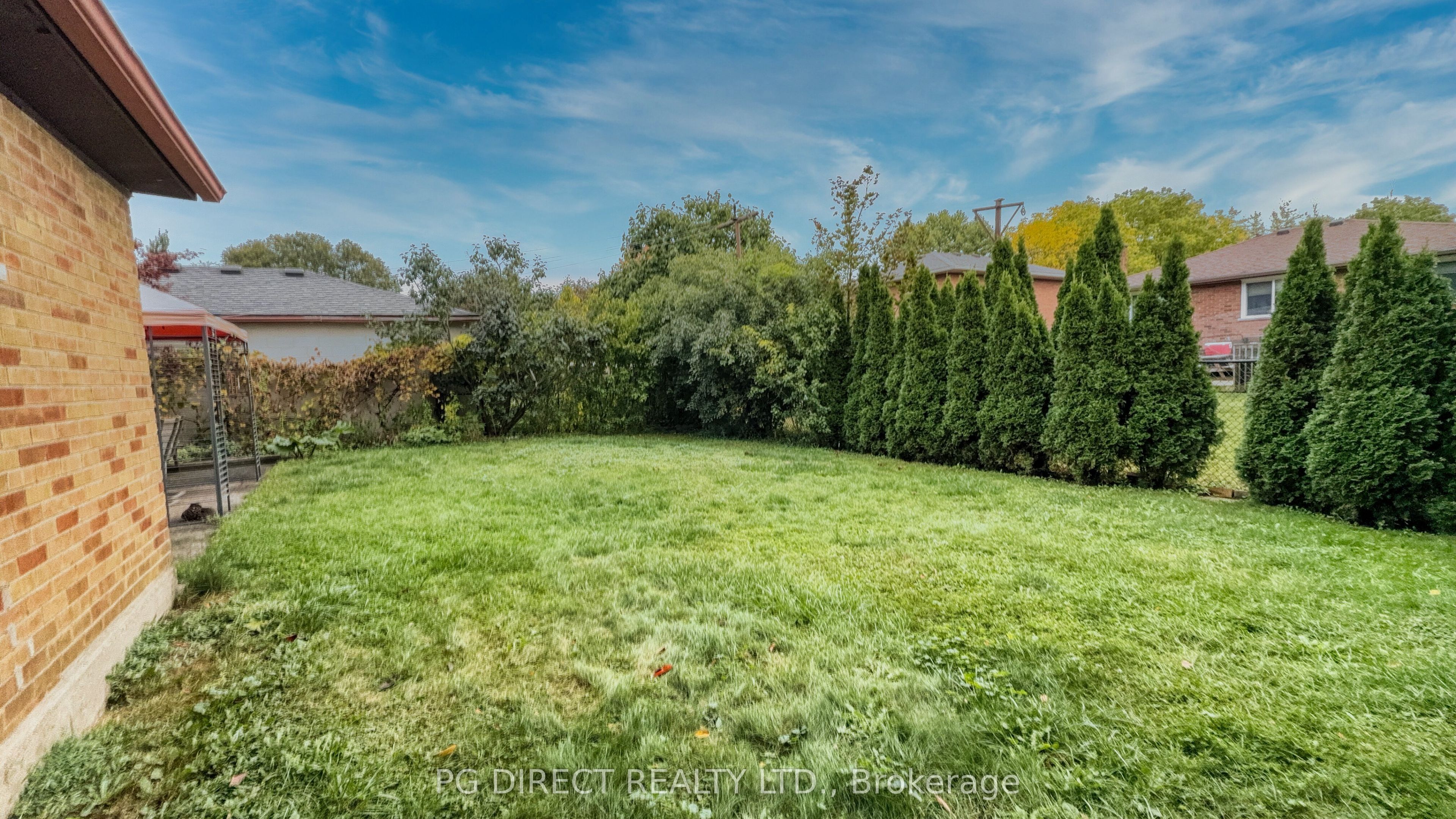 11 Montreal Road Property Photo 18