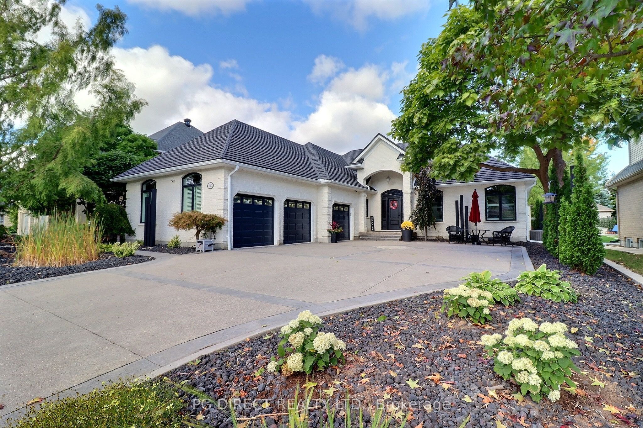 2083 Faircloth Road Property Photo 1