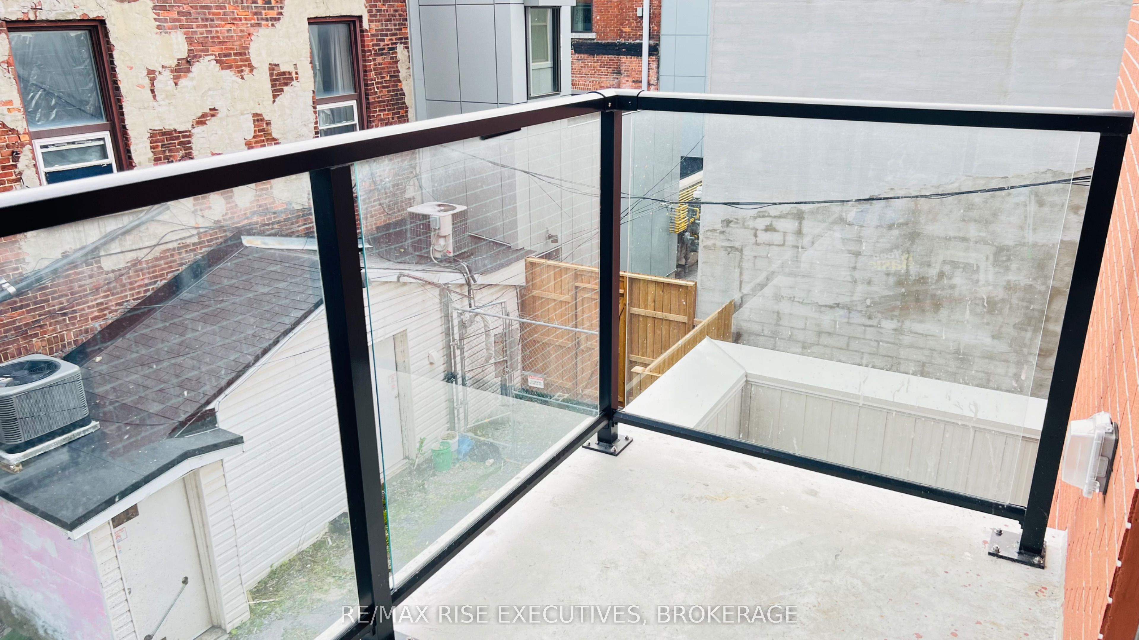 223 Princess Street 314 Property Photo 17