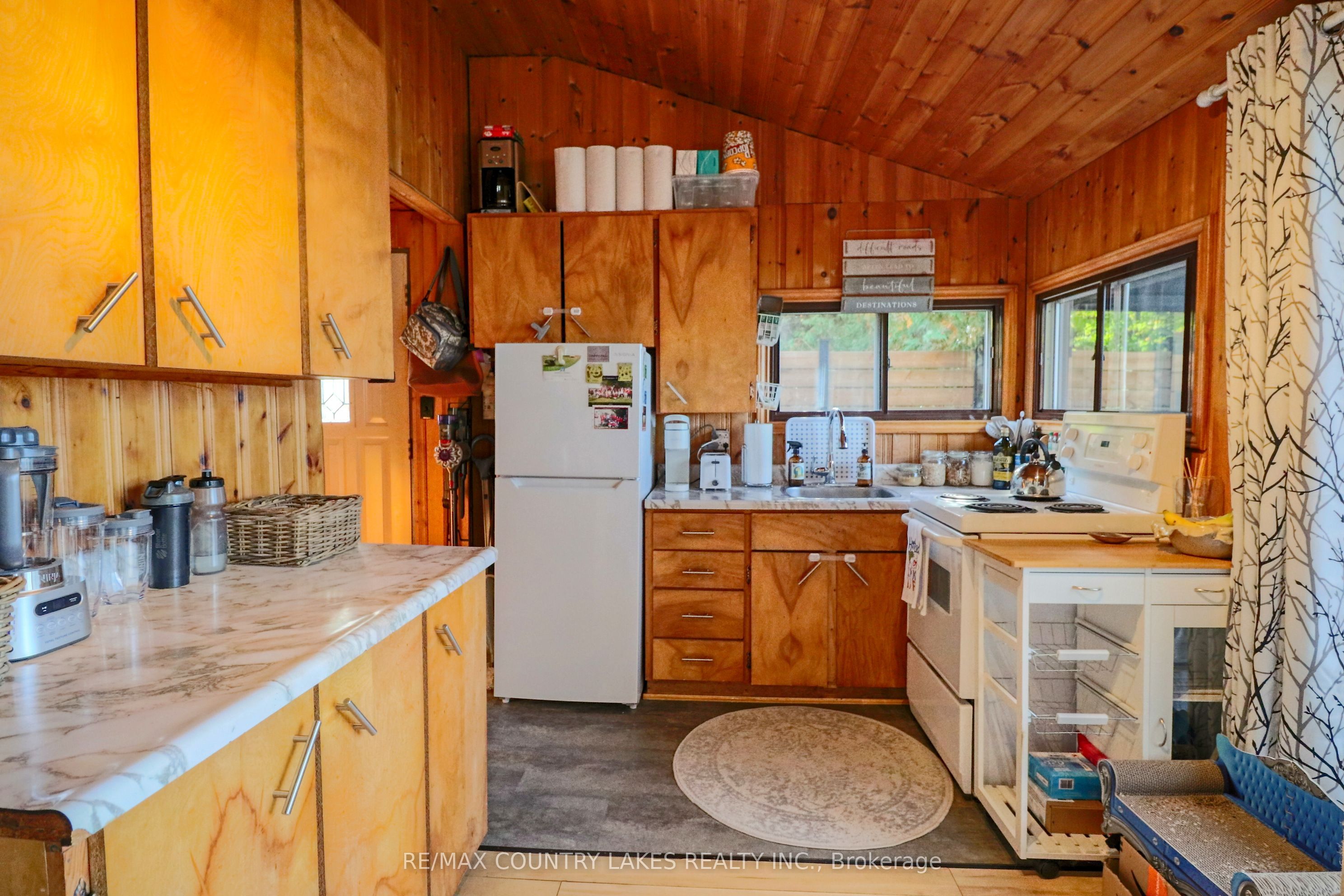 6 Greenwood Road Property Photo 6