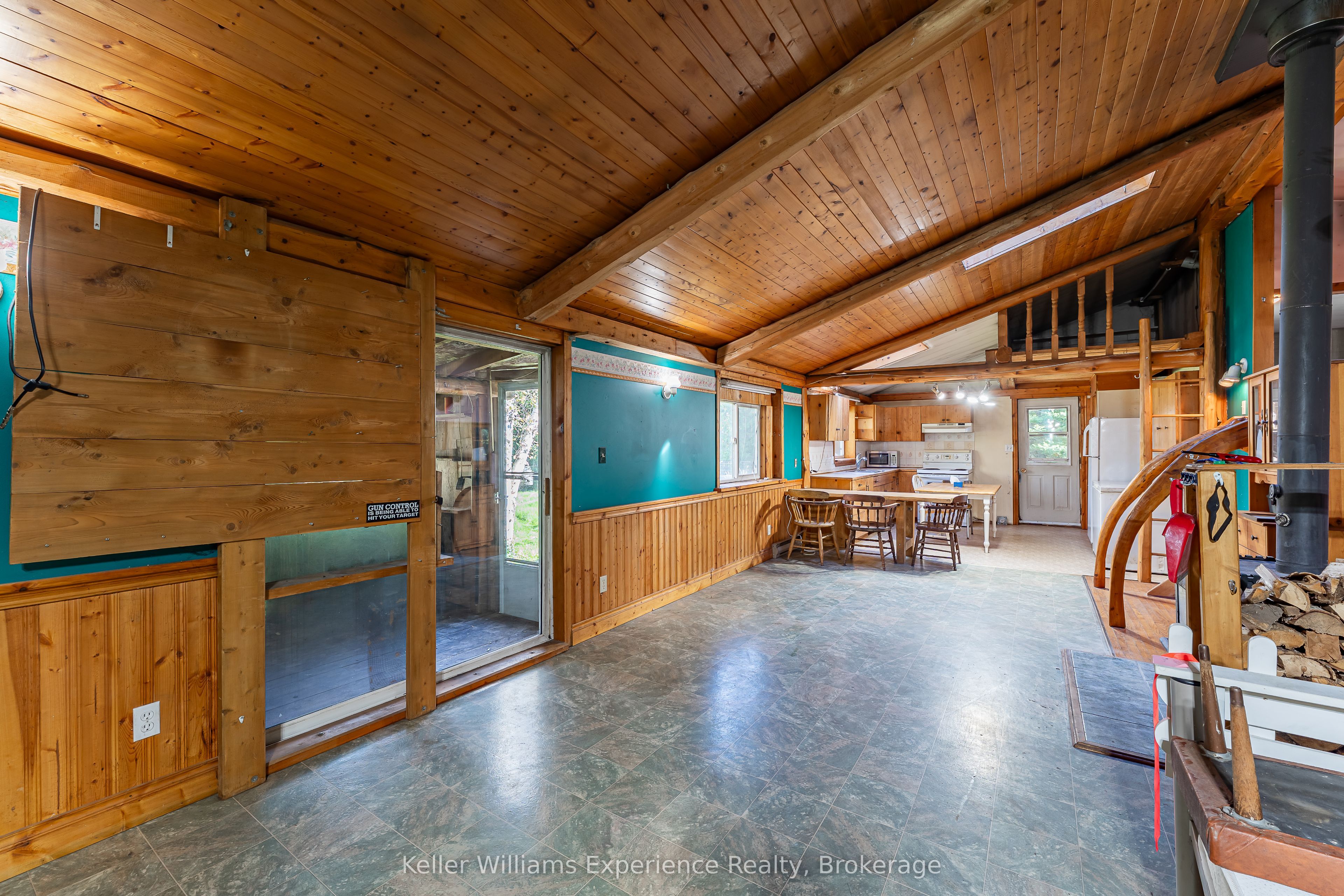 1074 West Road Property Photo 16