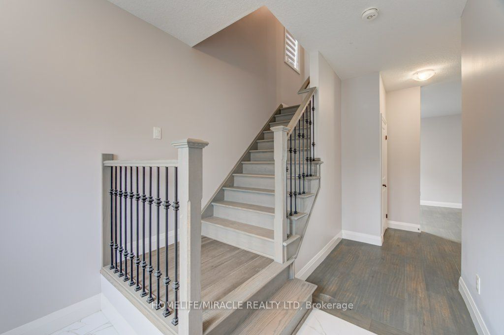 3032 Doyle Drive Property Photo 9