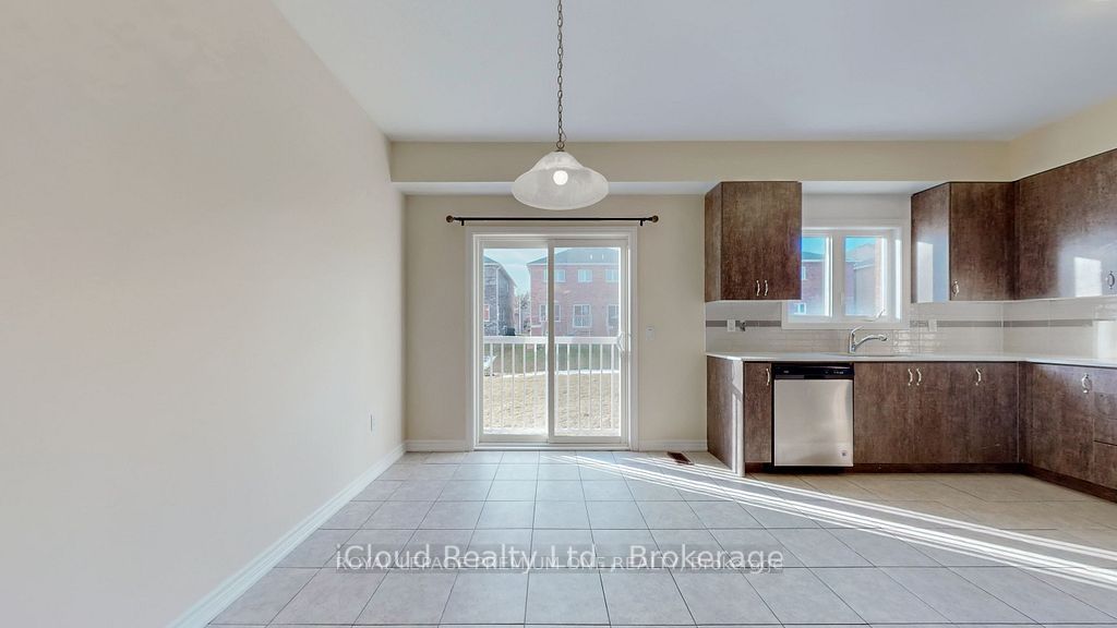 344 Ridley Crescent Property Photo 15