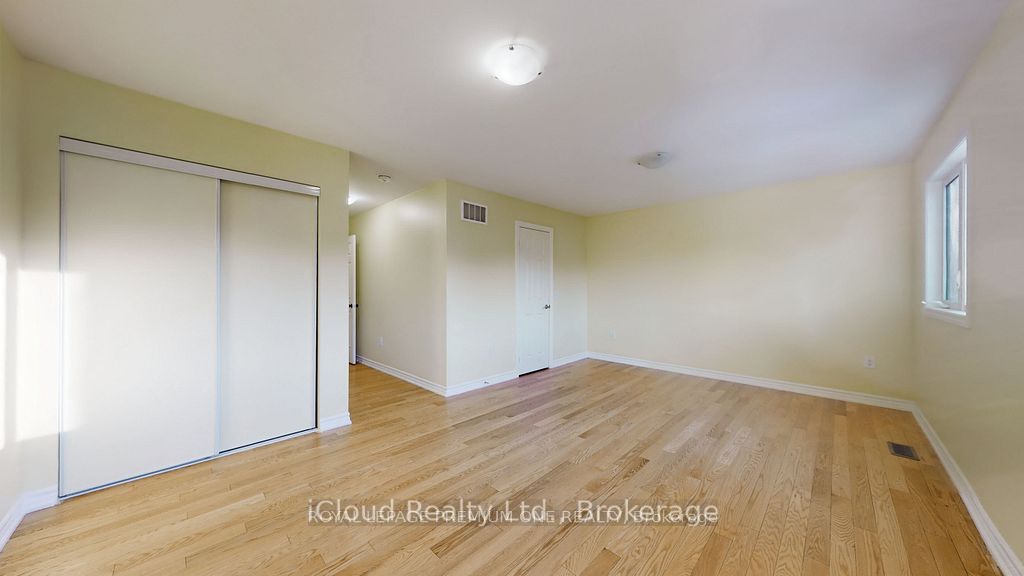 344 Ridley Crescent Property Photo 23